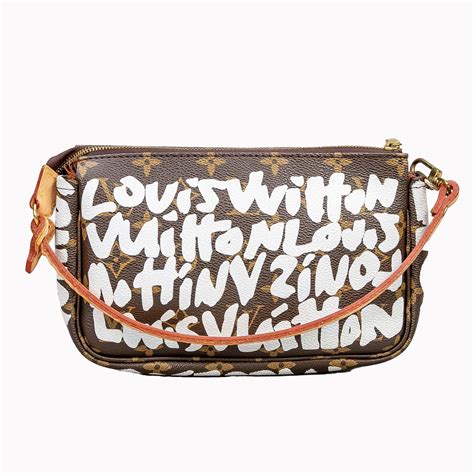 Best 25+ Deals for Louis Vuitton Graffiti Bag 